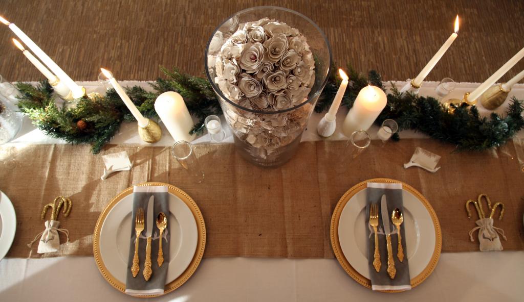 18 Gorgeous Christmas Wedding Decoration Ideas - Style Motivation