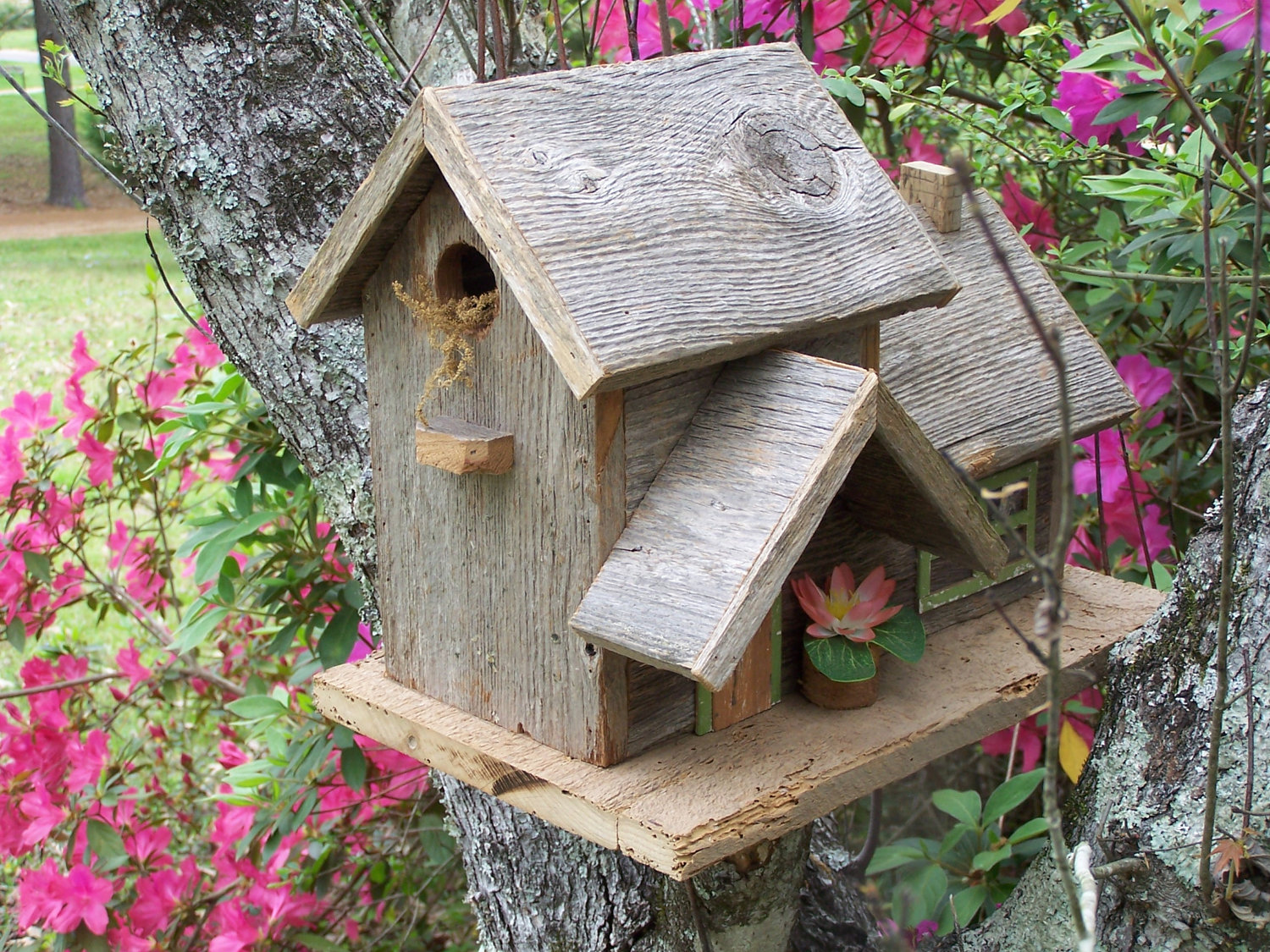 15 Decorative And Handmade Wooden Bird Houses Style Motivation