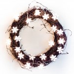 20 Festive Christmas Wreaths That You Can DIY