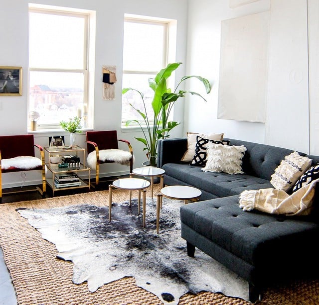 Small Ugly Apartment Decorating: A Guide to Transforming Your Tiny Space