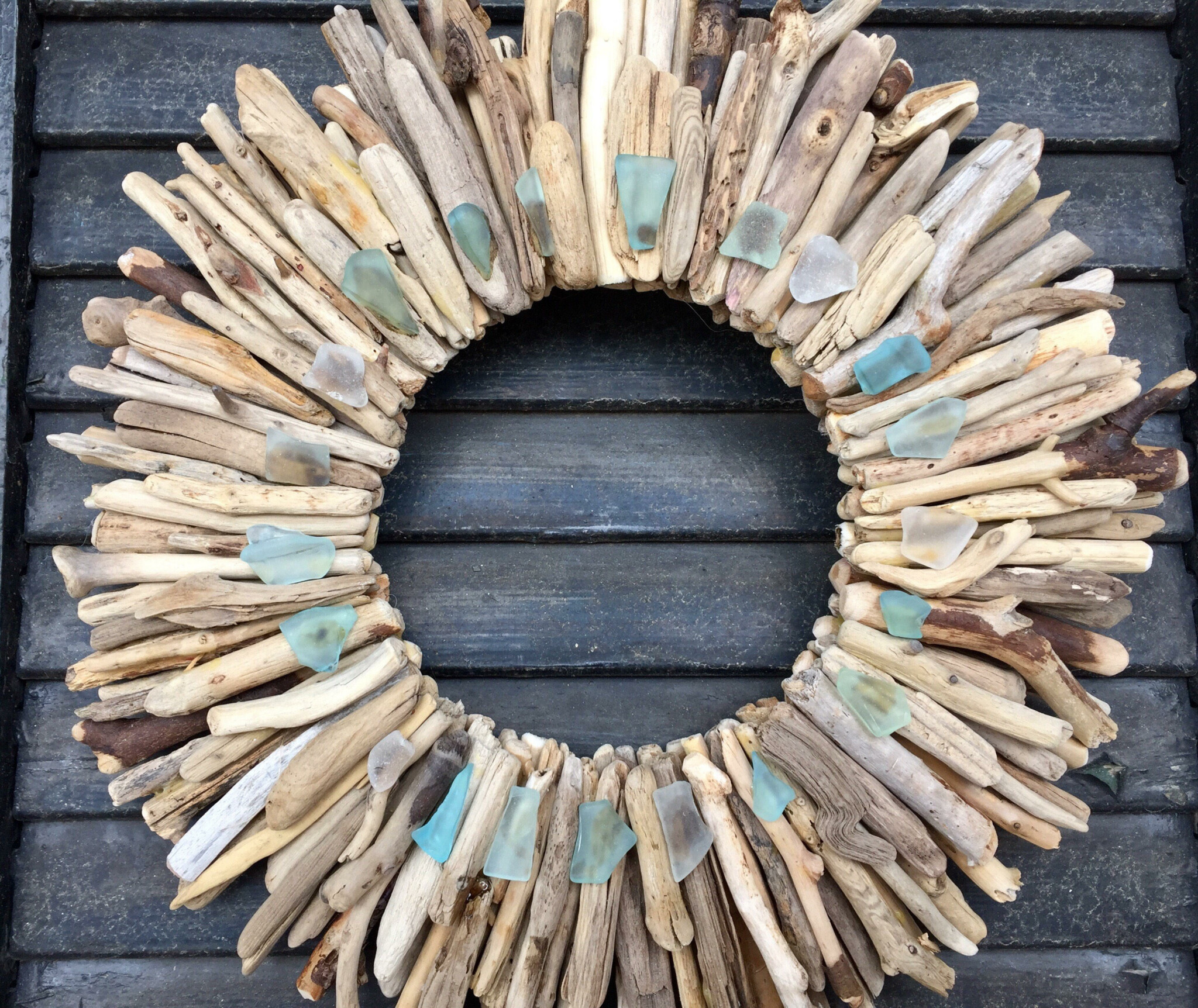 Crazy Handmade Driftwood Decorations That You Can Craft For No Cost