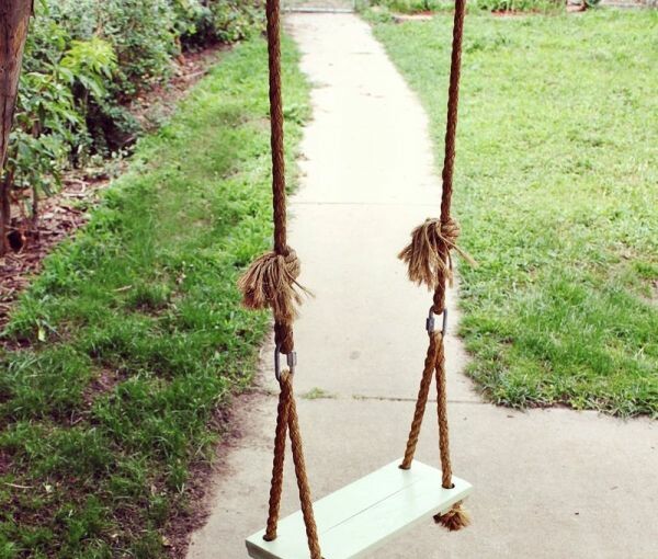 DIY Outdoor Swings -