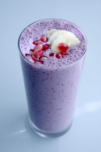 22 Easy And Healthy Fat Burning Smoothies 1 200x300 