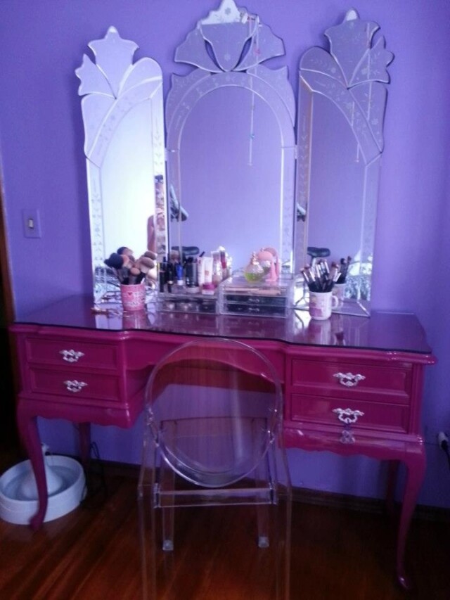 23 Dressing Tables