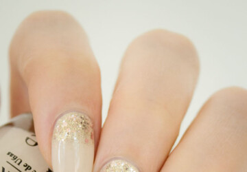 Golden Tones on Your Nails: 22 Perfect Nail Art Ideas - nail art ideas, golden tones, gold nails