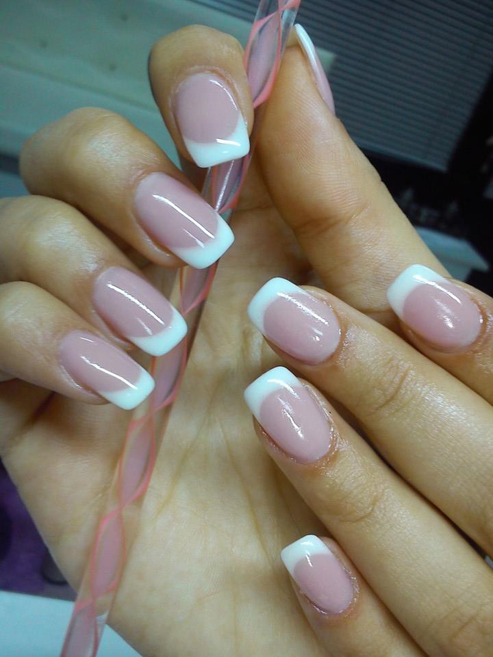 16 Beautiful And Simple Nail Design Ideas