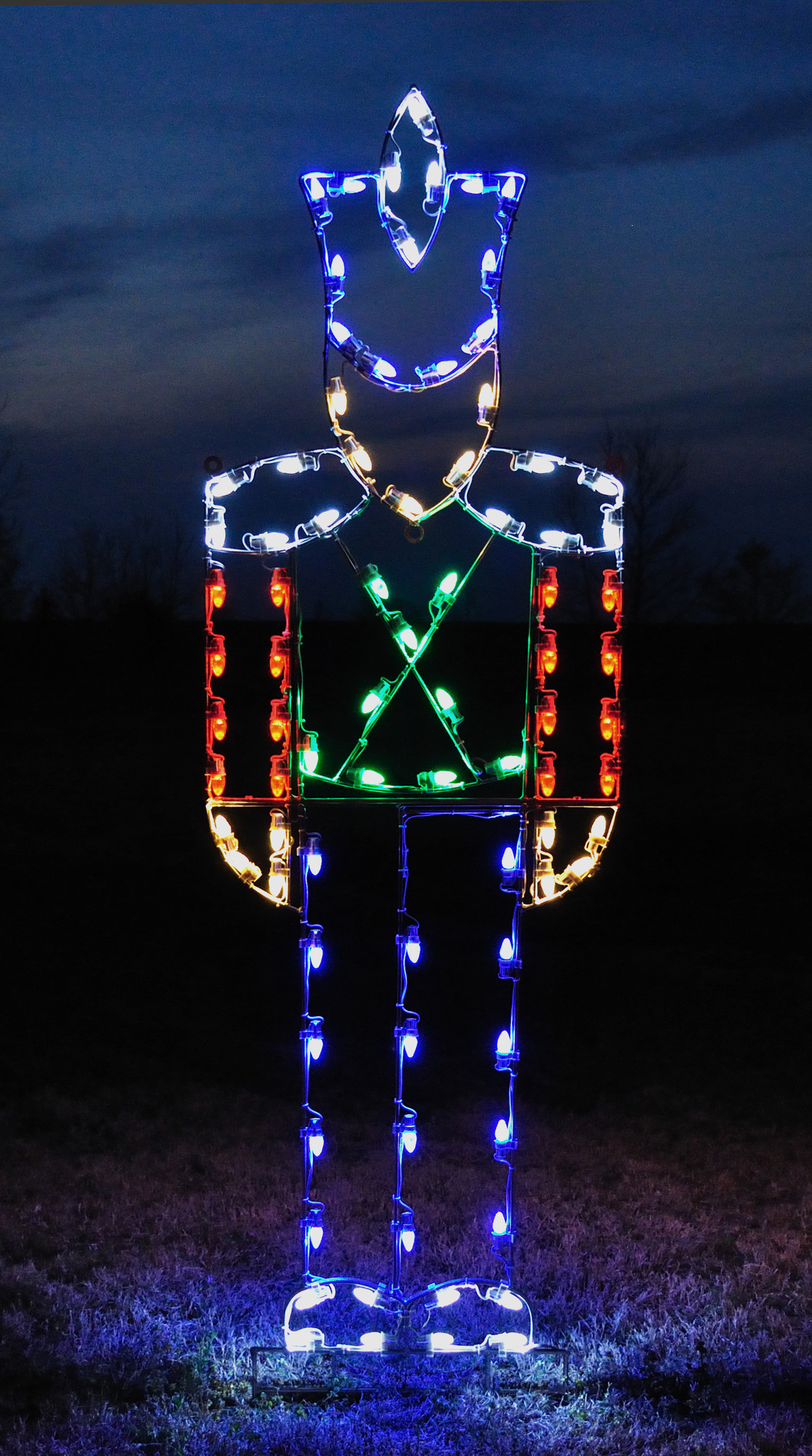 18 Amazing Outdoor Christmas Light Displays - Style Motivation