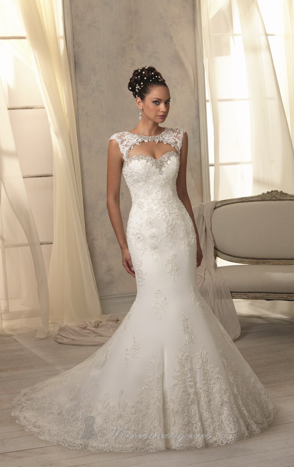 22 Gorgeous Mermaid Wedding Dresses