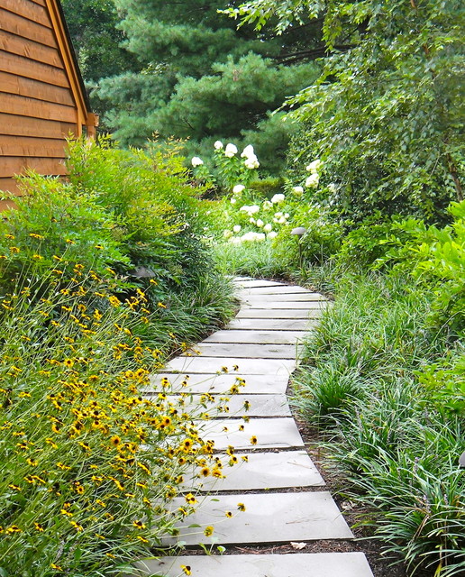 20 Great Ideas for Perfect Garden Path