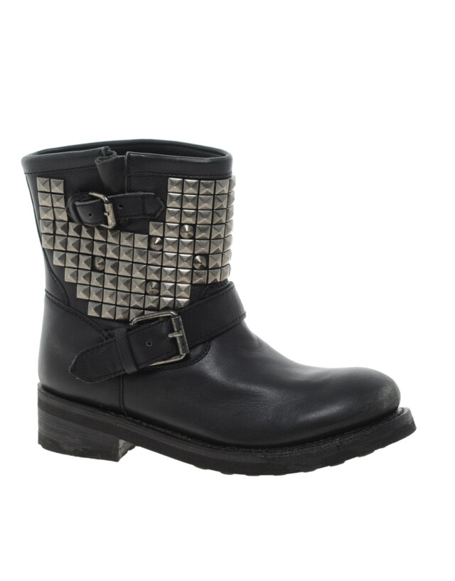 Hot Fashion Trend: Biker Boots