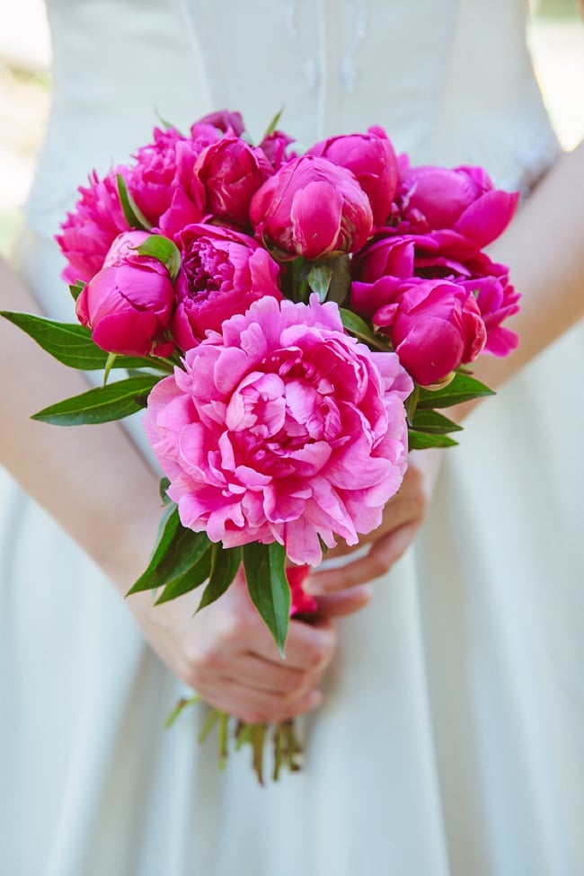 17 Romantic Spring Wedding Bouquets