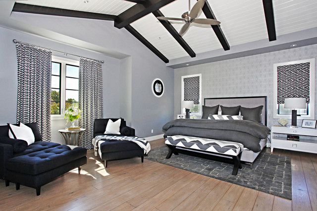 20 Beautiful Gray Master Bedroom Design Ideas