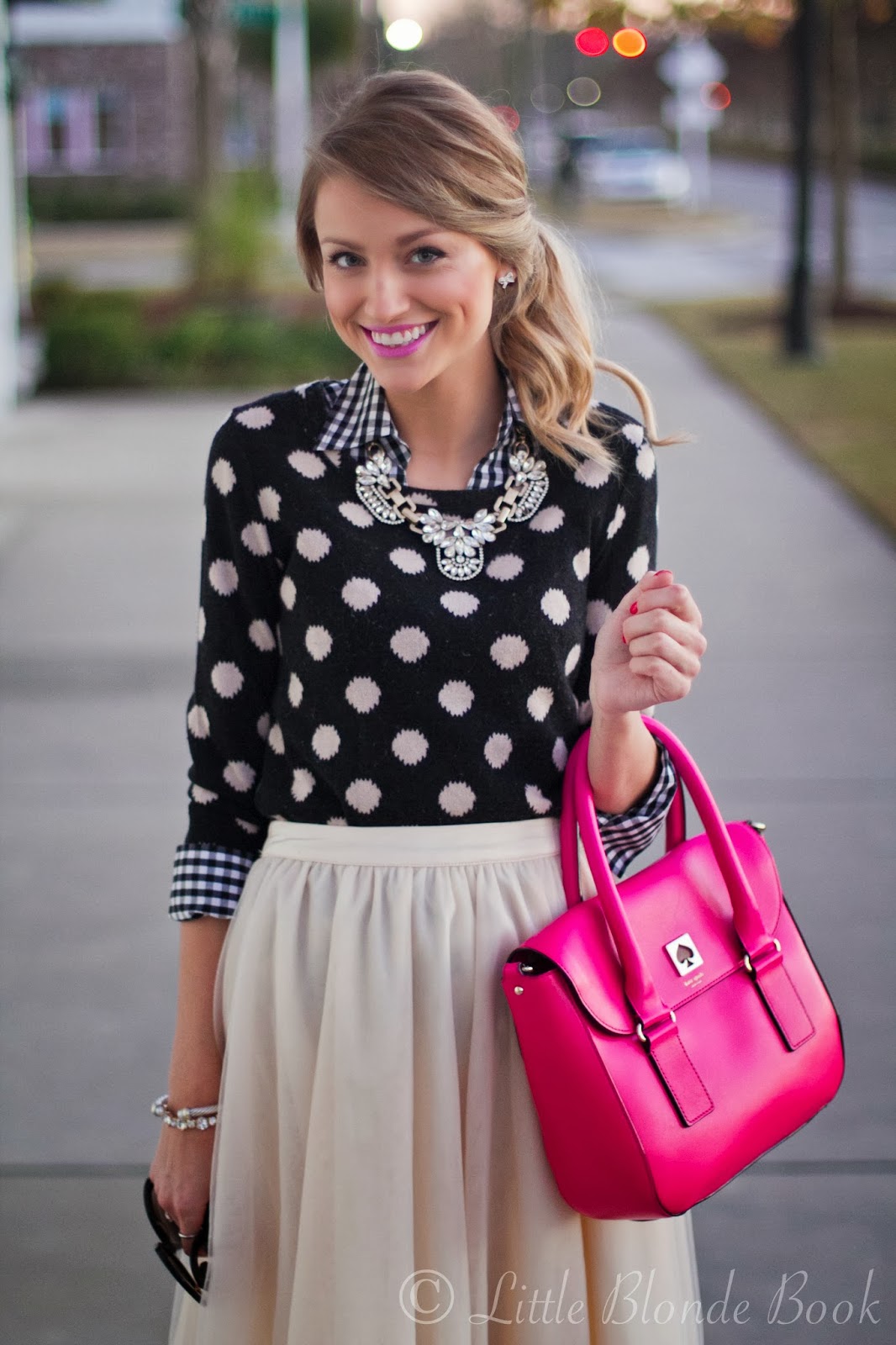 Polka Dots Modern This Year Also: 20 Amazing Woman's Dots Outfits