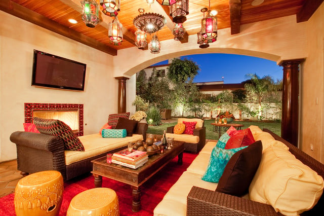 moroccan themed cabin living room