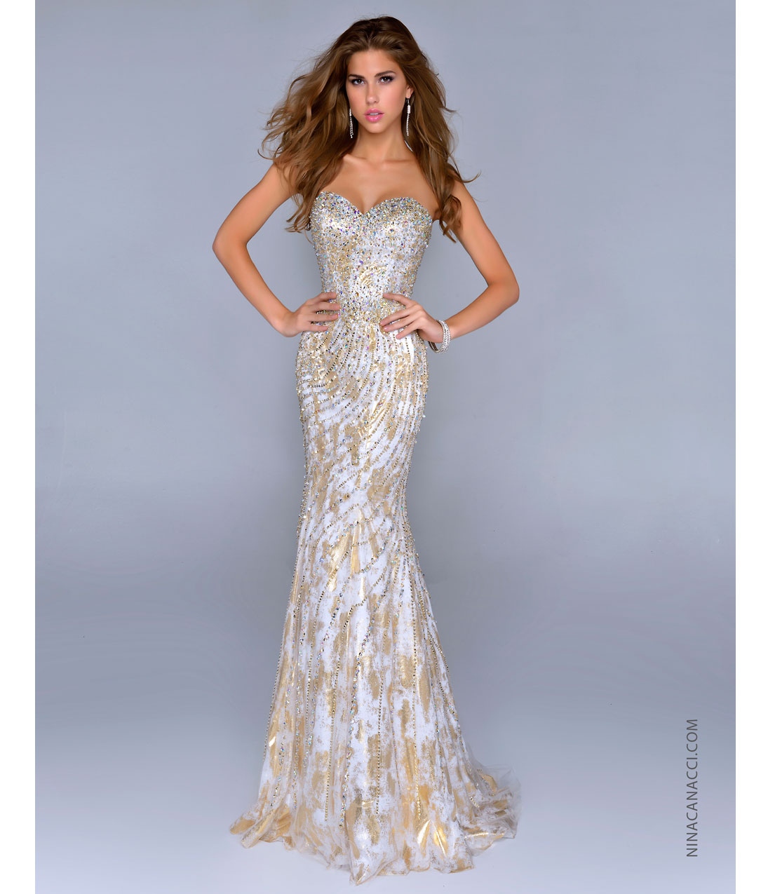 20 Elegant Evening Gowns for Graceful Look