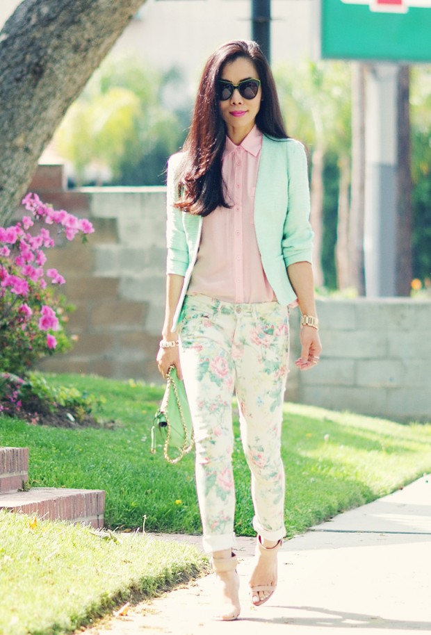 17 Amazing Outfit Ideas with Floral Pants