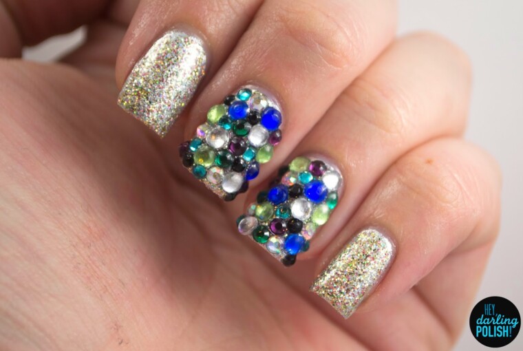 Blinking Nails for Summer- 15 Sparkly and Glitter Nail Art Ideas - summer nail design, nails with sparkles, nail art ideas, Glitter nails