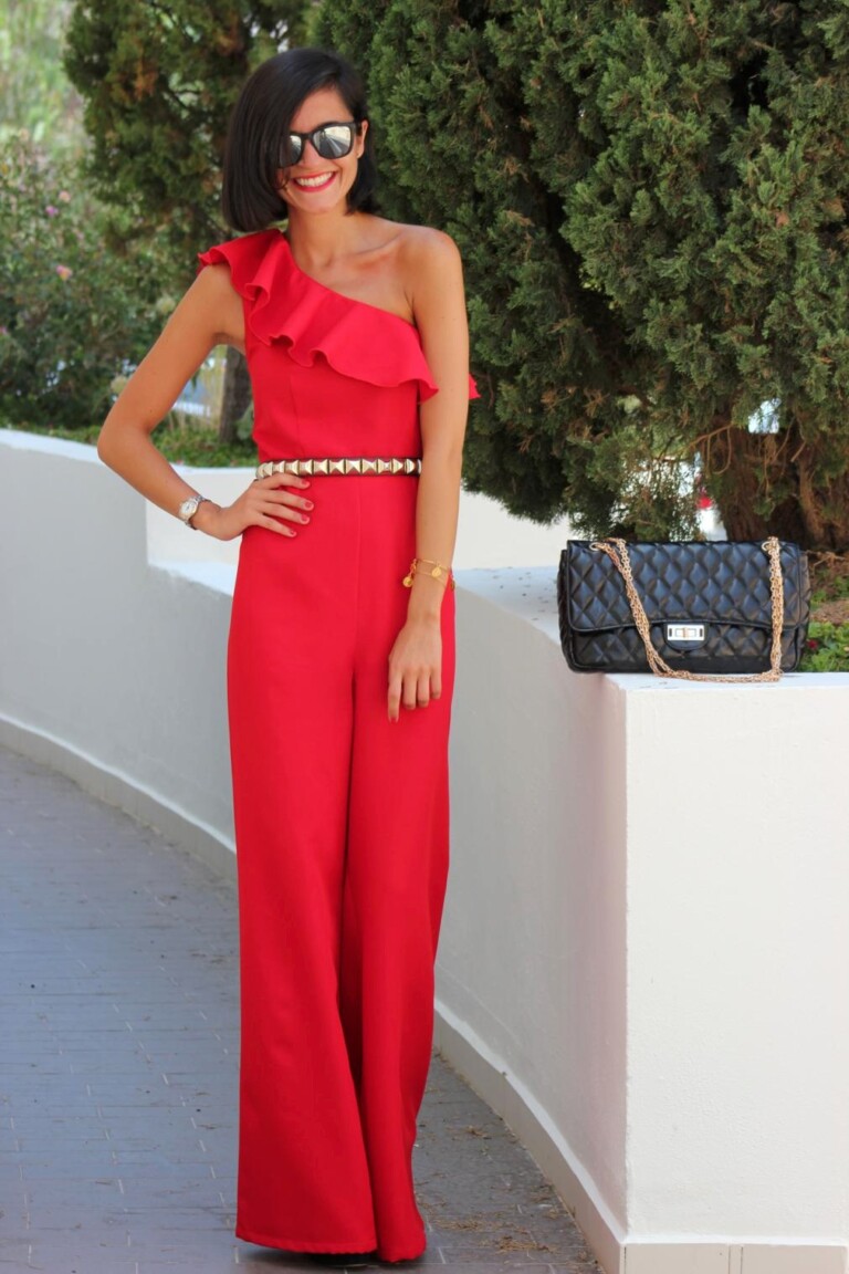 Best 24 Summer Outfits in Red