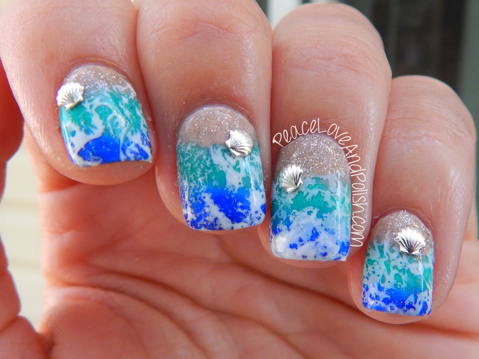 17 Creative Beach Inspired Nail Art Ideas