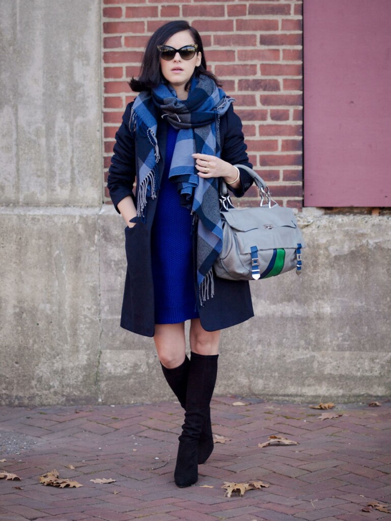 23 Classic Navy Coats to Keep You Warm During Winter