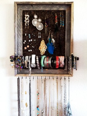 18 Extremely Creative DIY Jewelry Storage Solutions for You