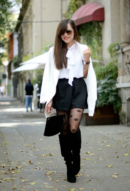 18 Chic Black and White Outfits to Wear Now