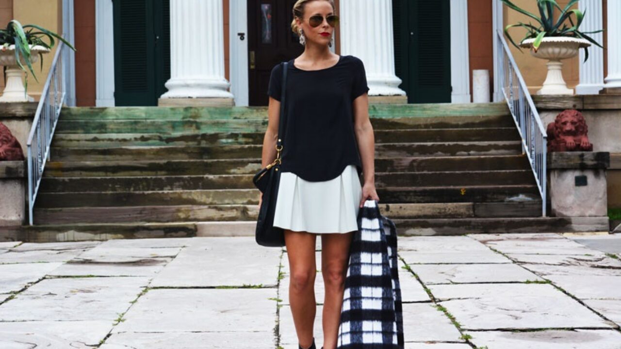 casual white skirt outfit
