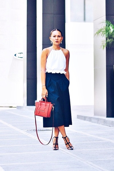 navy blue and red outfit
