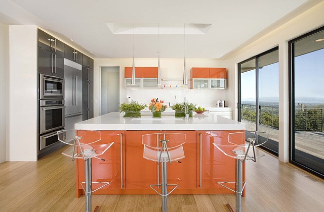 18 Creative Ideas for Kitchen Island Design and Decor