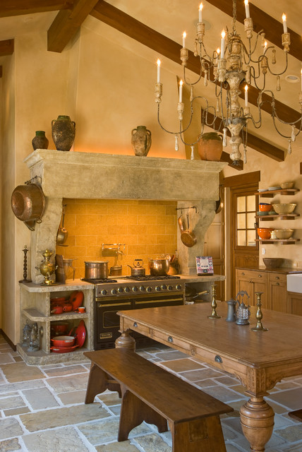 16 Outstanding Tuscan Kitchen Designs