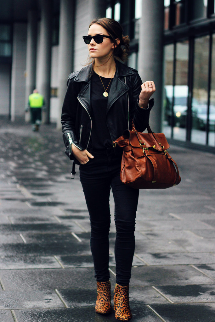 Black Skinny Jeans: 18 Ways How to Wear Your Favorite Jeans