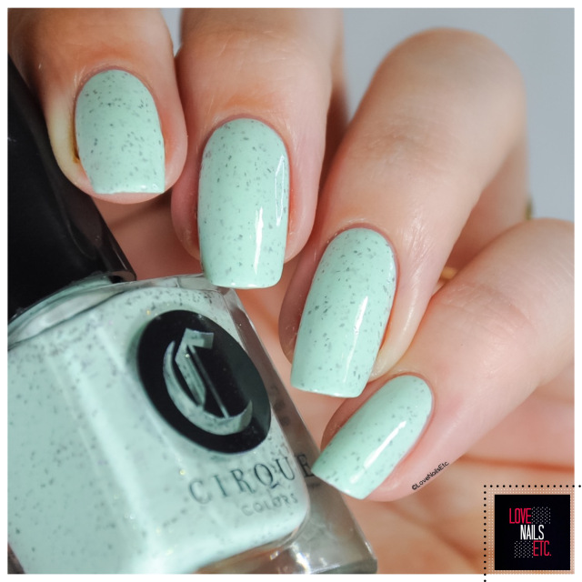 15 Adorable Mint Green Nail Art Ideas Perfect for Summer