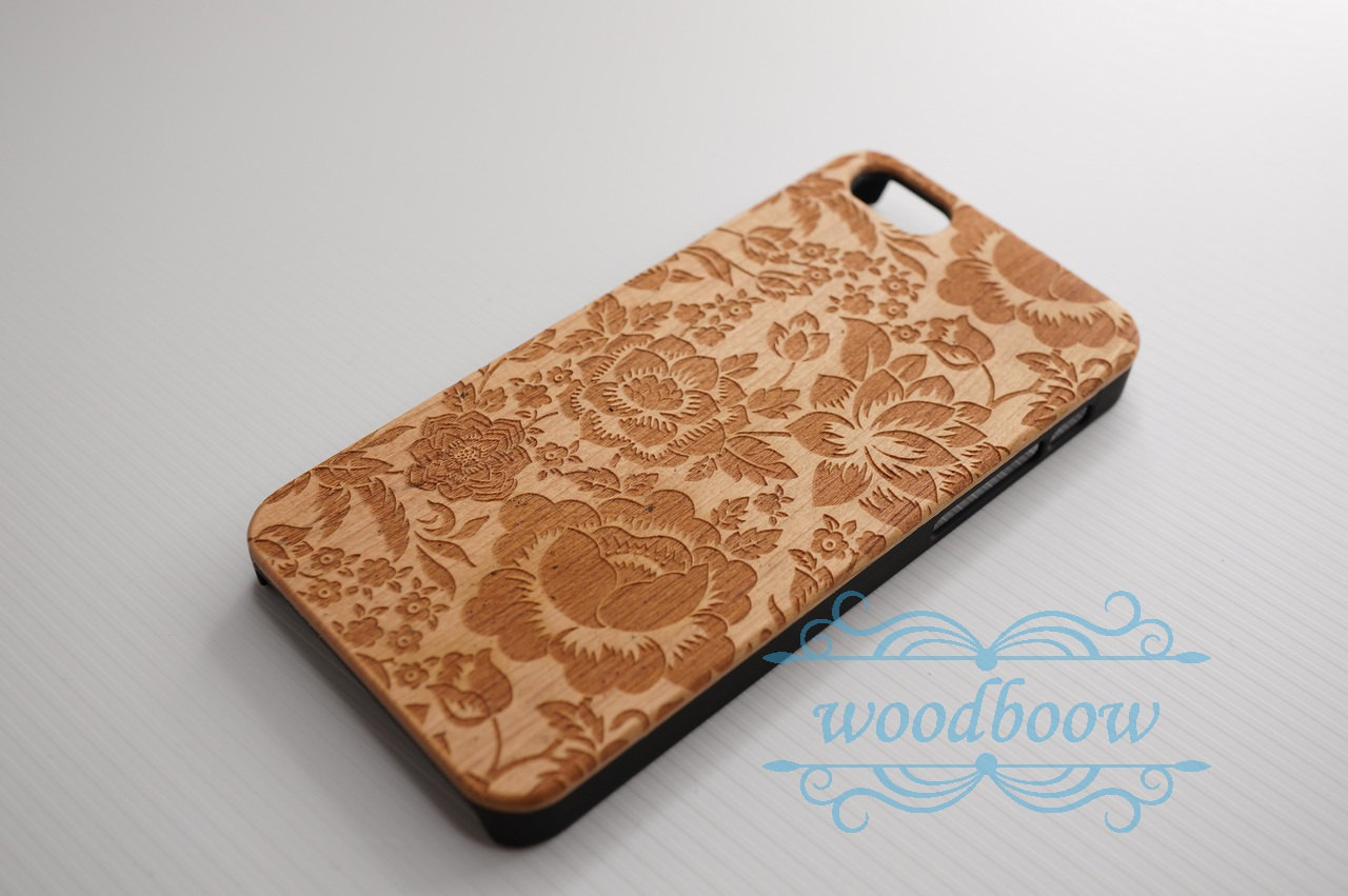 20 Stylish Handmade iPhone Case Designs To Customize Your Smartphone With