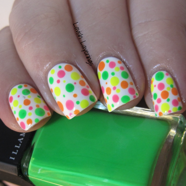 Make A Statement This Summer with a Gorgeous Neon Nails Design