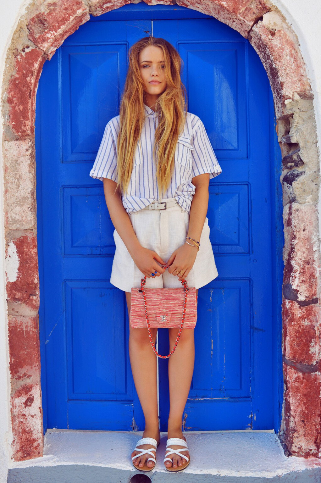 Dress to Impress: 15 Great Outfit Ideas for the First Day of School ...