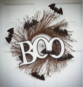 15 Spooky Handmade Halloween Wreath Designs To Decorate Your Front Door ...