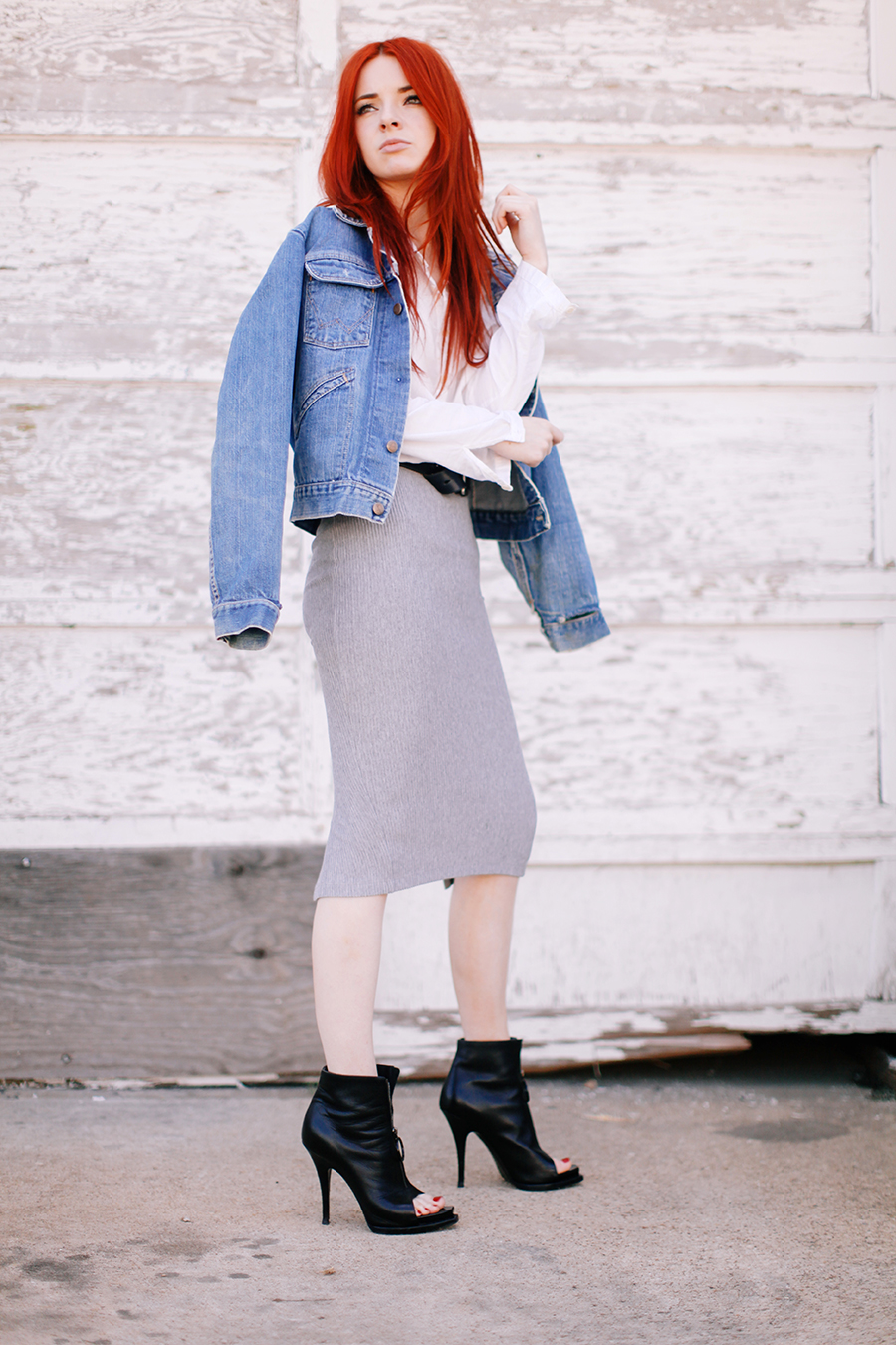 20 Stylish Outfit Ideas with Denim Jacket- The Fall Fashion Essential