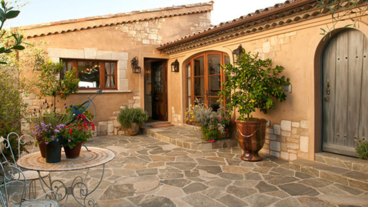 18 Stunning Patio Design Ideas In Tuscan Style
