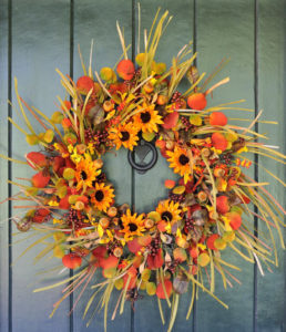 15 Fantastic Handmade Fall Wreath Designs That Will Bring Color To Your ...