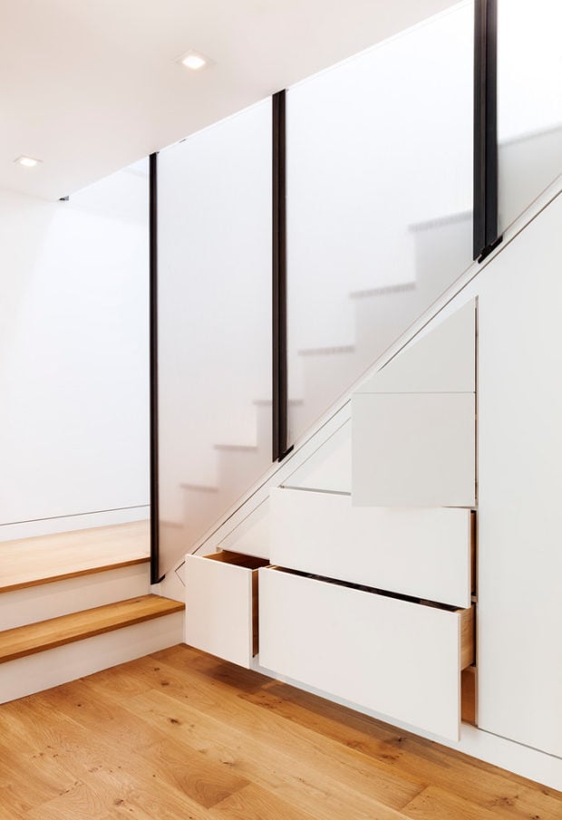 16 Compelling Staircase Designs That Sparkle With Elegance