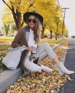 18 Stylish Ideas How To Layer Your Clothes For Fall