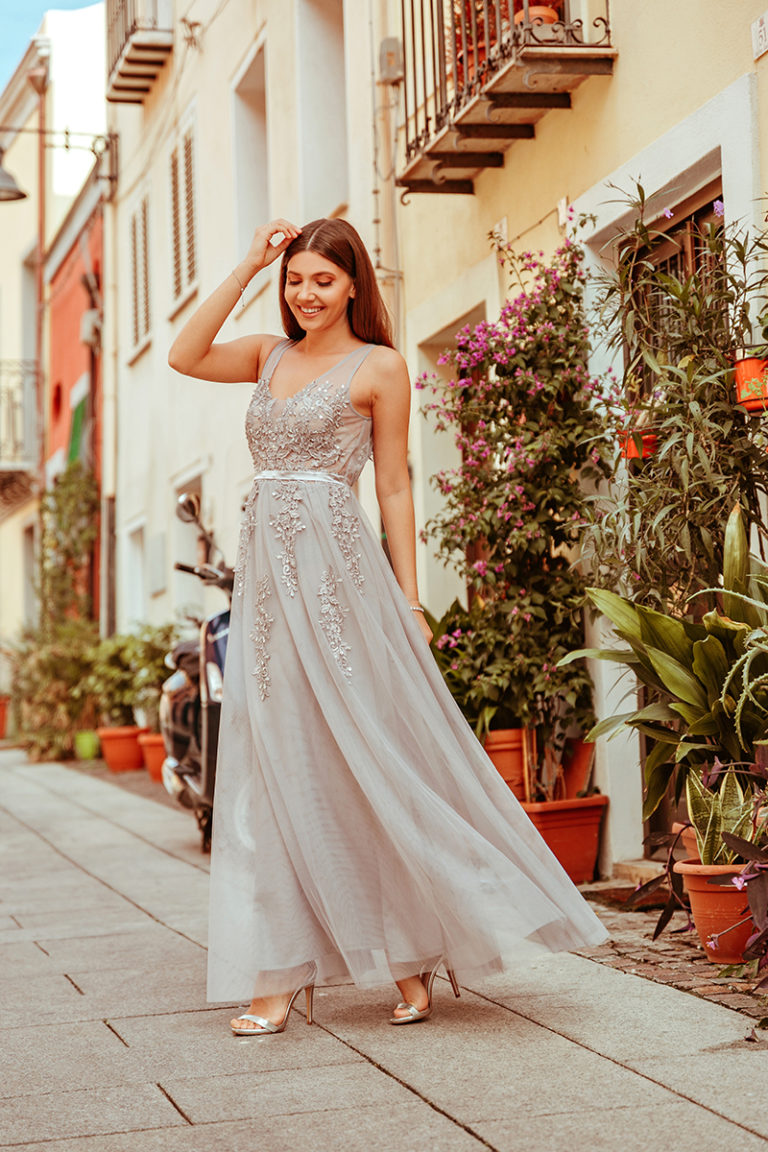 18 Gorgeous Wedding Guest Dresses For Springsummer 2019 0133