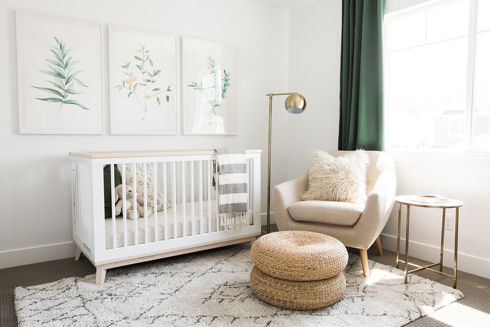 7 Tips for Decorating Your Nursery on a Budget