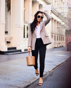37 Fancy Work Outfits Ideas With Black Leggings To Copy Right Now