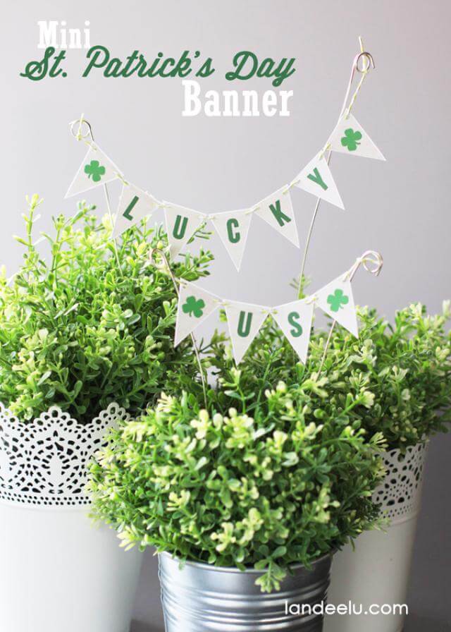 DIY Mini St. Patrick's Day Banner