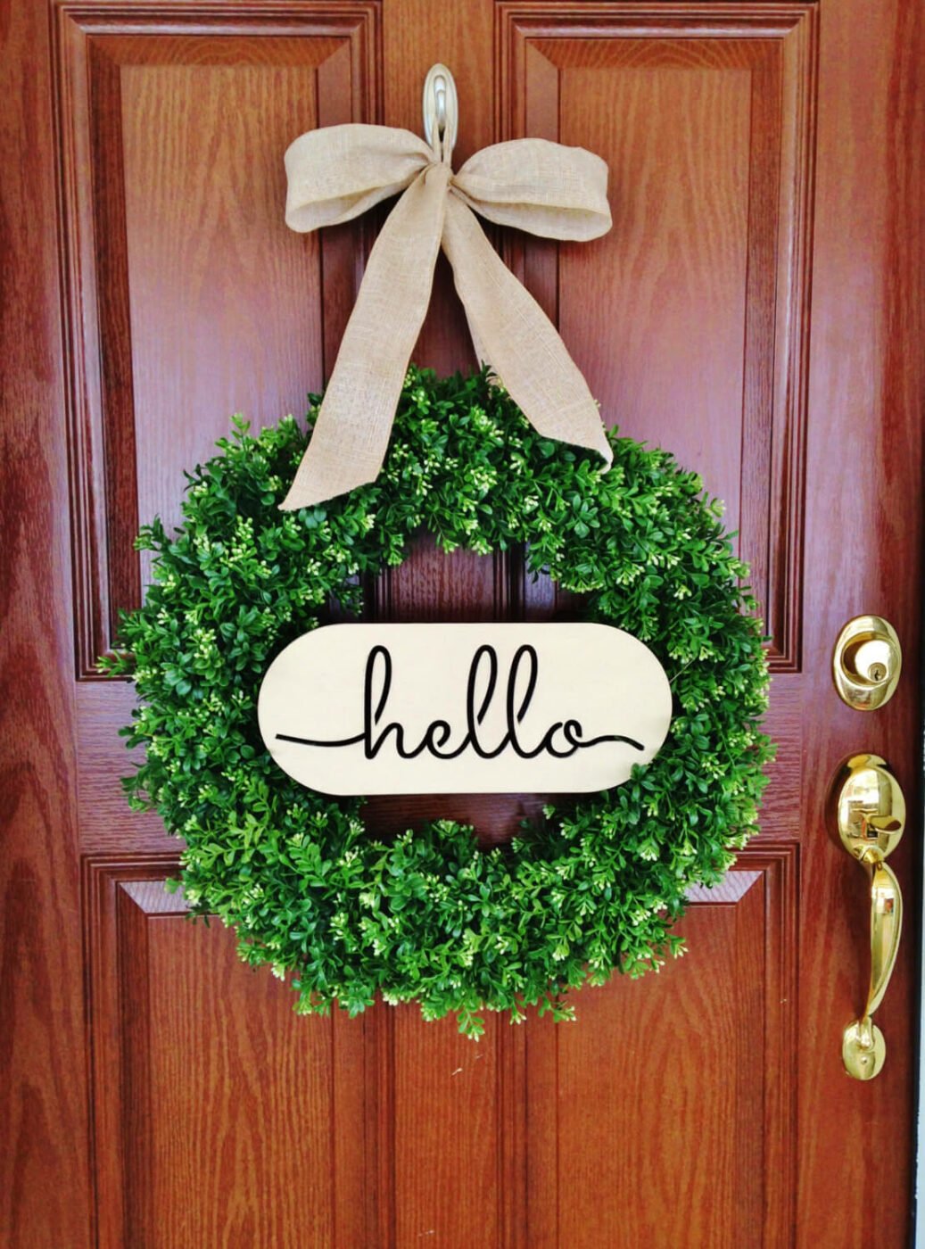 Boxwood Greenery Wreath and Welcome Sign