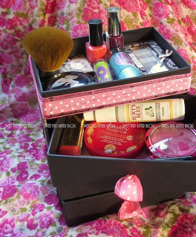 DIY Makeup Organizing Ideas - Stylish Beauty Box Makeup Organizer - Projects for Makeup Drawer, Box, Storage, Jars and Wall Displays - Cheap Dollar Tree Ideas with Cardboard and Shoebox - Wood Organizers, Tray and Travel Carriers http://diyprojectsforteens.com/diy-makeup-organizing