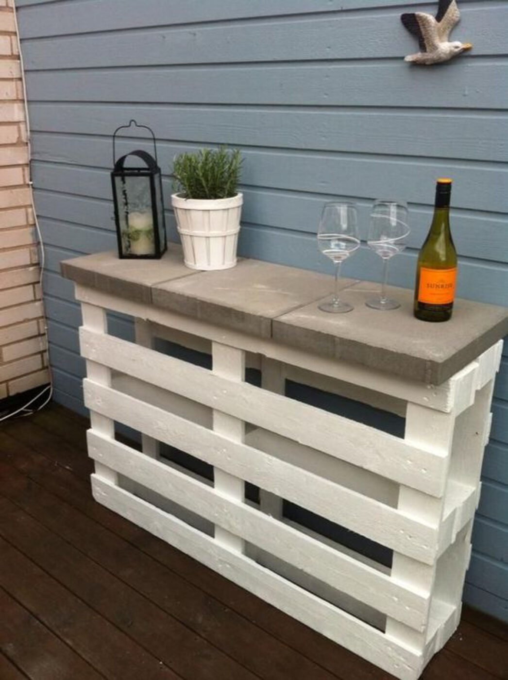 Upcycled Painted Pallet and Concrete Table