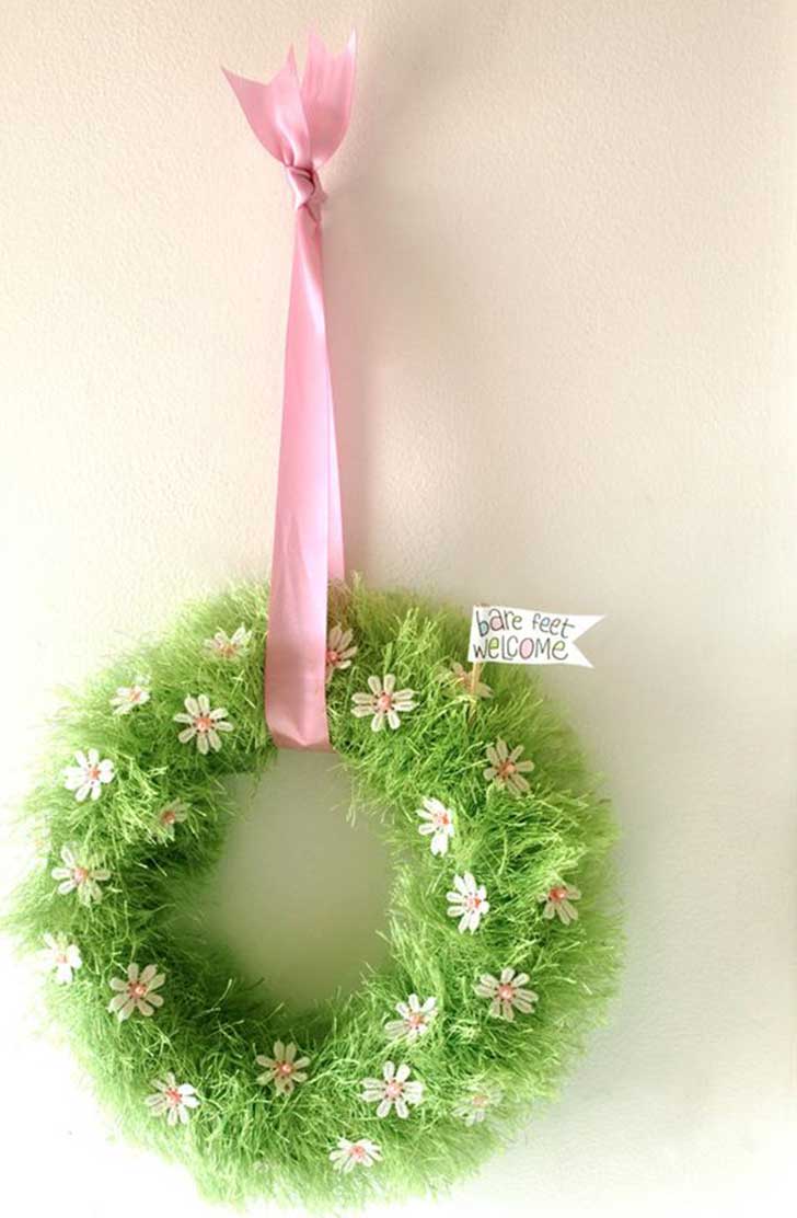 Cute Spring Grass and Flowers Wreath
