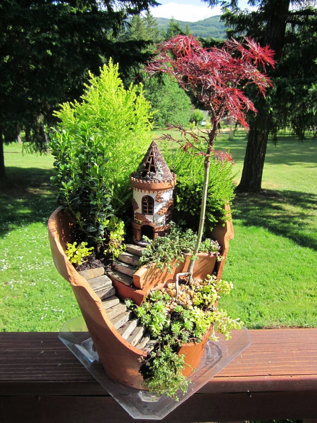 18 Miniature Fairy Garden Design Ideas